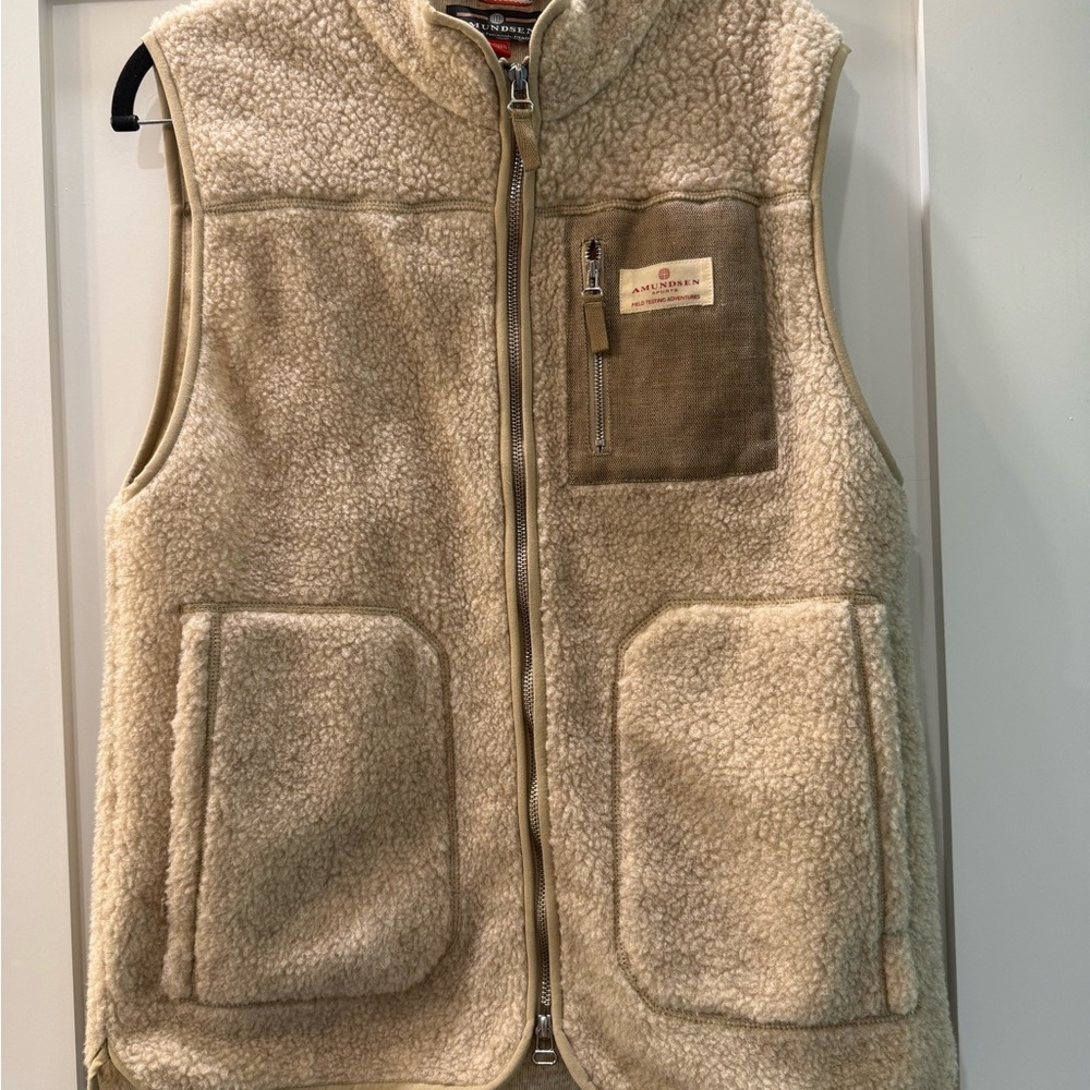 Amundsen Wool Fleece Vest in Cream - Women's Cozy Zip Front Retail $230